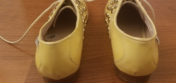 New women's shoes with lace - Picture 2 of 8